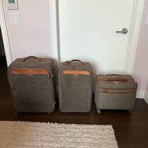 Hartmann tweed luggage set with belting leather accents